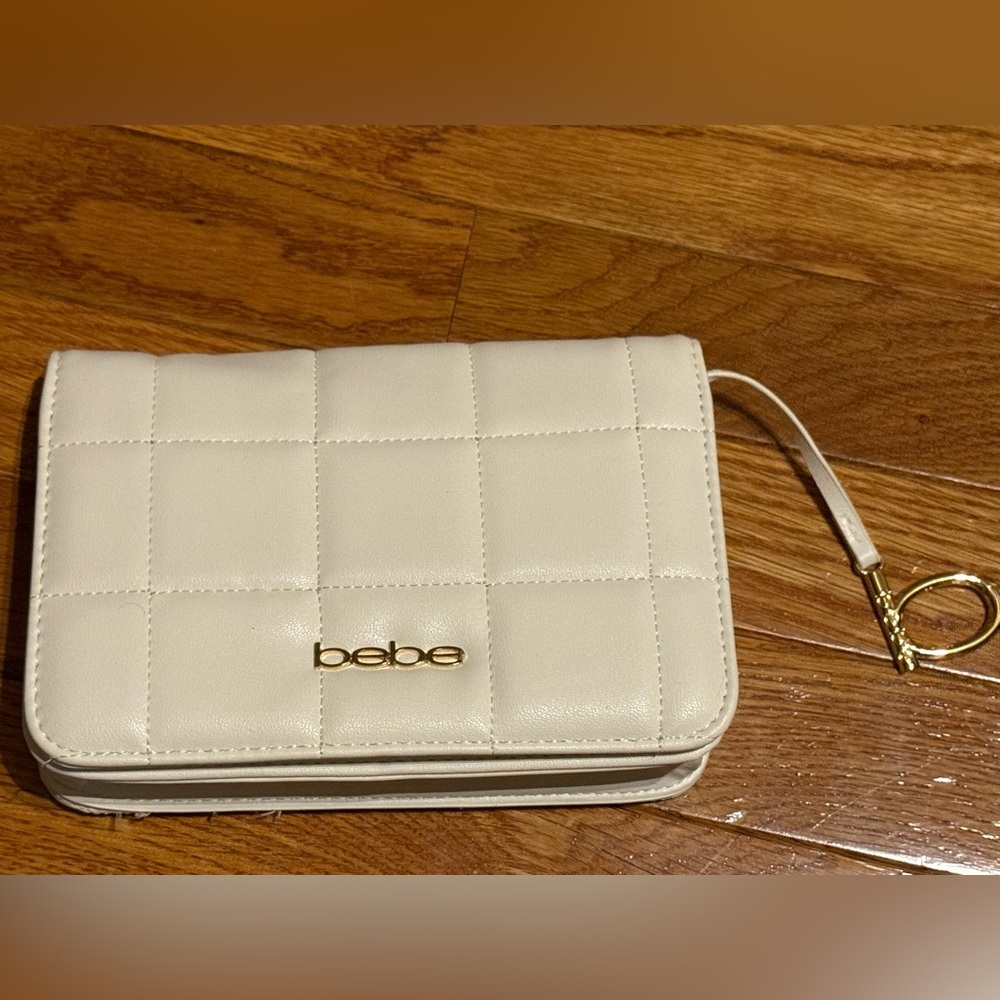 Bebe Quilted Cross Body Purse NWOT